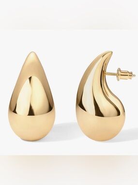 Pavoi Sleek Gold Droplet Stud Earrings, new, never worn